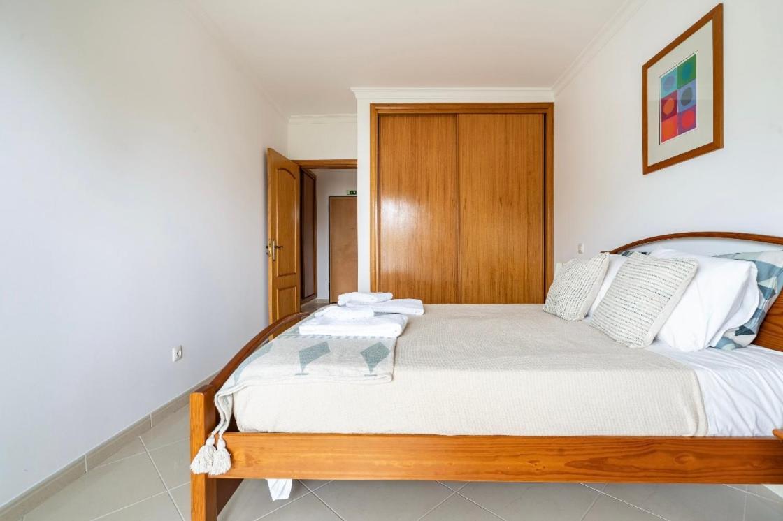 Quarteira Beach House Extérieur photo